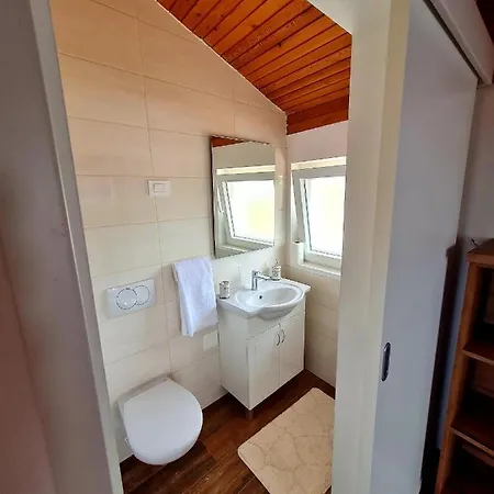Didova Kuca Villa *