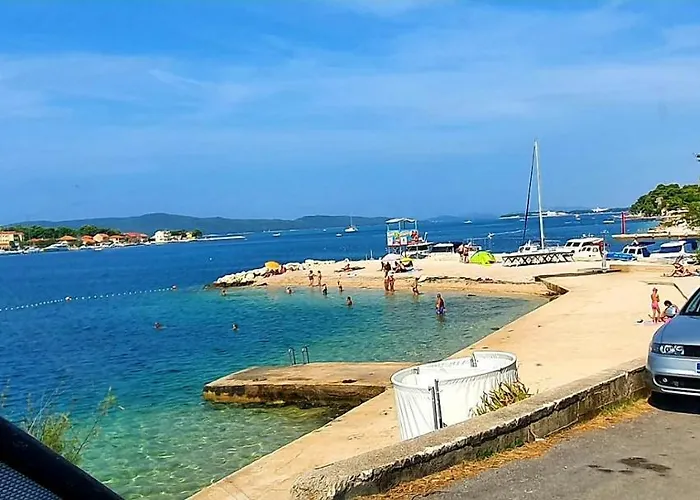 Didova Kuca * Brodarica (Sibenik-Knin)